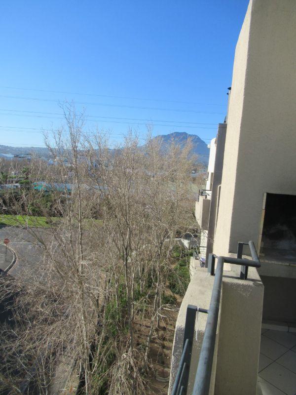 2 Bedroom Property for Sale in Somerset West Western Cape